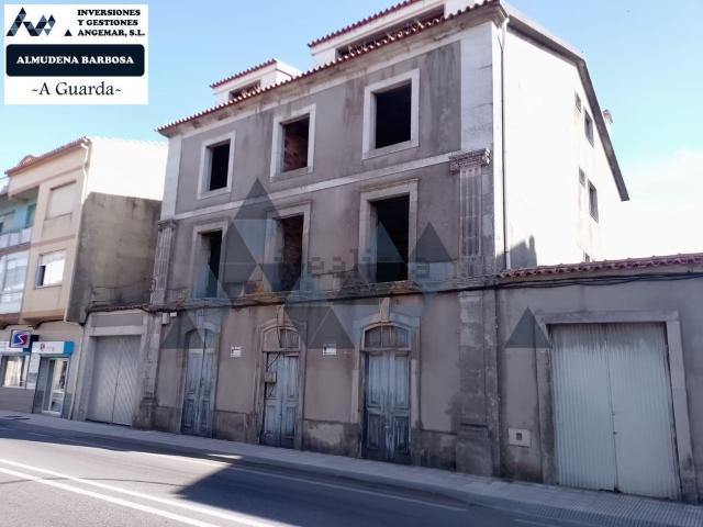 Edificio, A Guarda