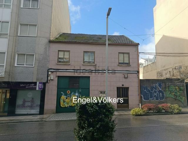 Edificio, A Salgueira O Castaño, Vigo