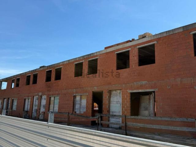 Edificio, Almazora/Almassora