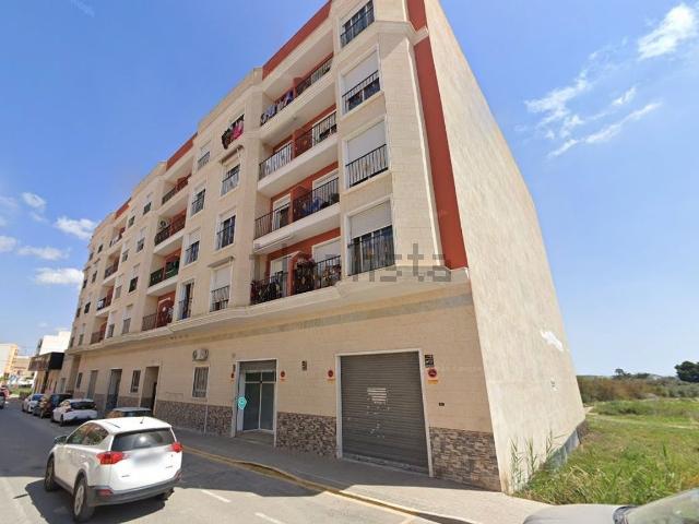 Edificio, Albatera