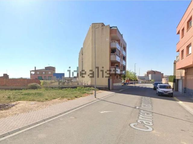 Edificio, Alcarrás