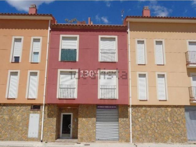 Edificio, Aldover