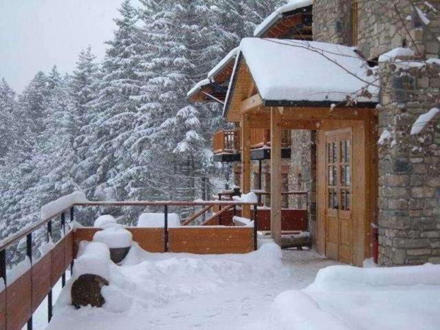 Edificio, Alp