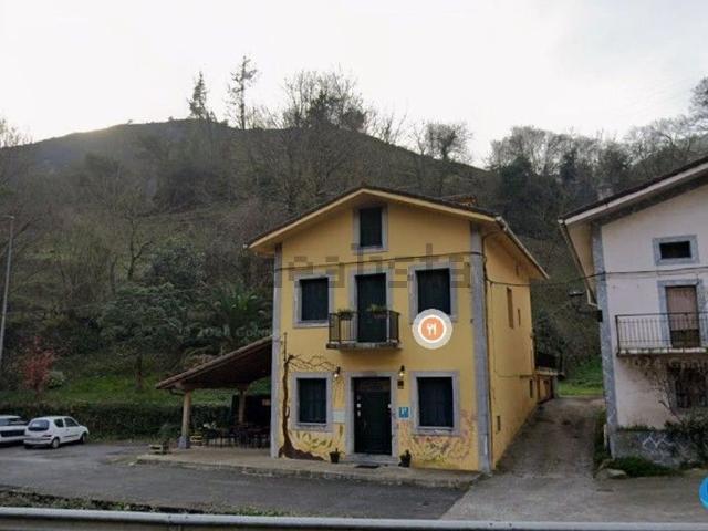 Edificio, Azpeitia