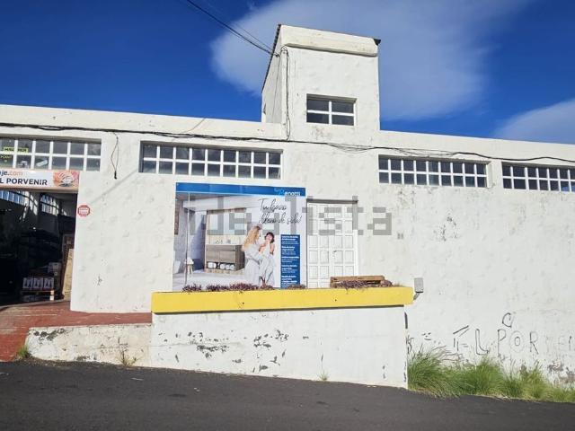 Edificio, Breña Alta