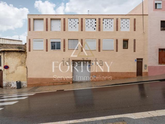 Edificio, Constanti