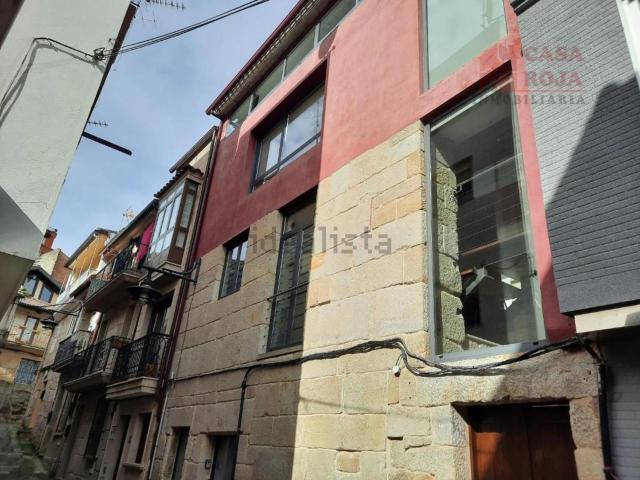 Edificio, Cangas