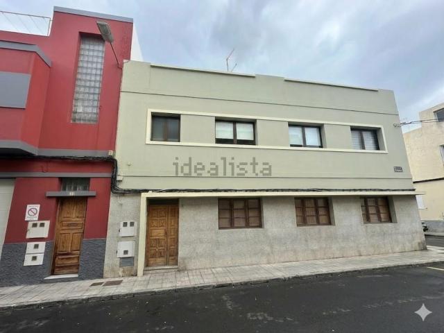 Edificio, Carretera del Centro, Las Palmas de Gran Canaria