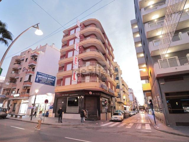 Edificio, Centro Muelle Pesquero, Torrevieja