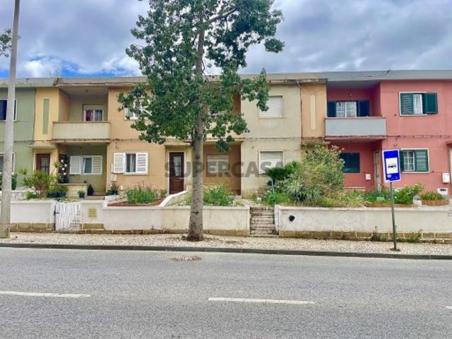 EDIFÍCIO COM 2 APARTAMENTOS PARA VENDA EM FARO, ALGARVE, PORTUGAL