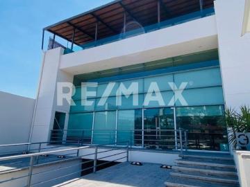EDIFICIO COMERCIAL DE OFICINAS EN RENTA ALAMOS QUERETARO