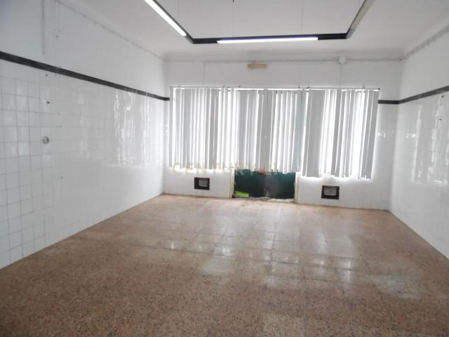 Edifício Comercial em Palmela Oportunidade Única por 163.000€