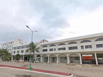 Edificio Comercial en Ciudad Madero