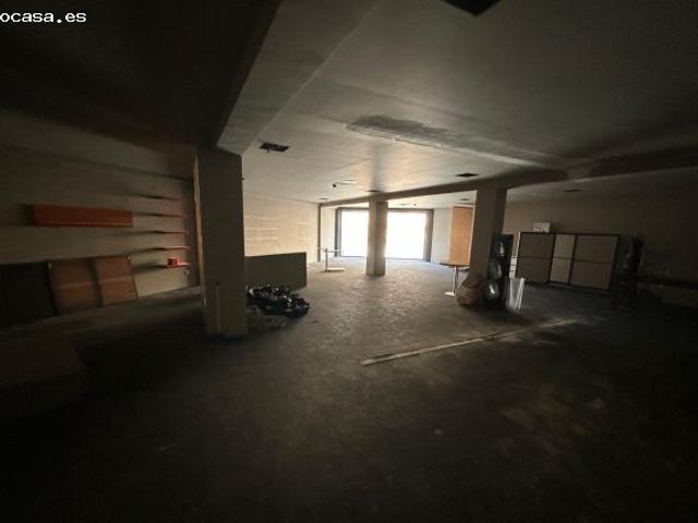 EDIFICIO COMERCIAL EN MANACOR