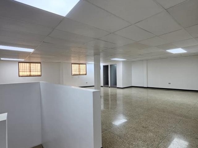 Edificio Comercial En Venta Baruta Dtto Capital