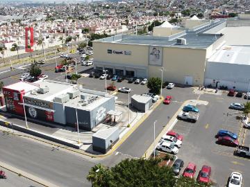 Edificio Comercial en Venta Frente a Plaza Candiles