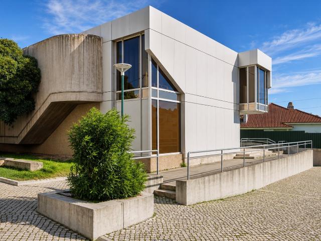 Edifício Comercial Independente 463 m² com Lote Privativo | Malveira, Mafra
