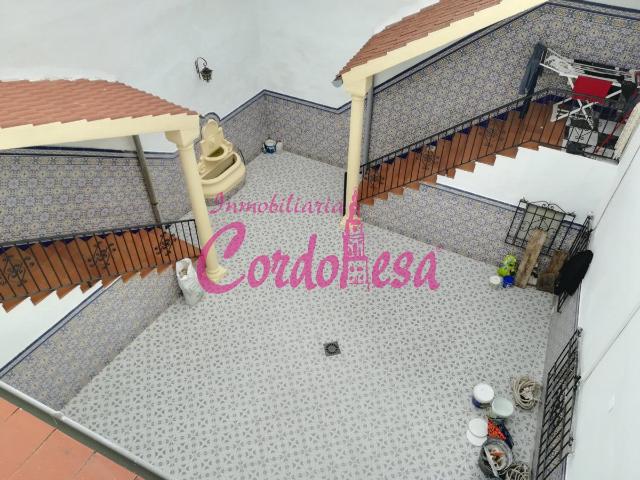 EDIFICIO COMPLETO EN ZONA LA TRINIDAD!