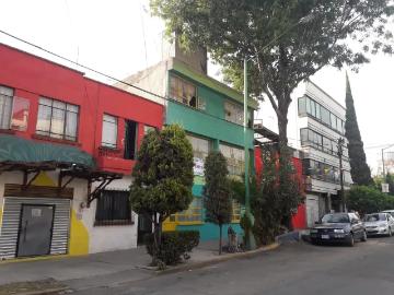 EDIFICIO CON 4 DEPARTAMENTOS FRENTE A PLAZA TEPEYAC, GUSTAVO A MADERO