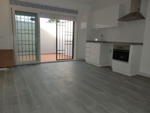 Edificio con 5 apartamentos en Alboraya inversión