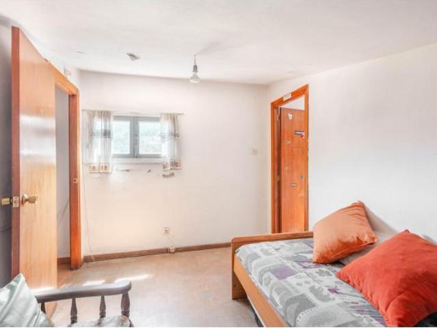 EDIFICIO CON GRAN POTENCIAL DE INVERSIÓN EN CABAÑAQUINTA ALLER