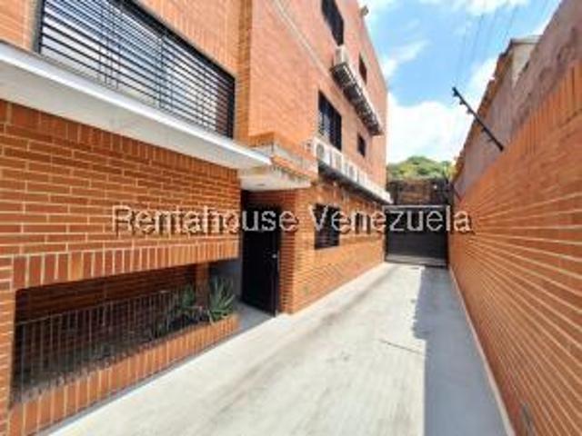 Edificio Corporativo Premium en La Candelaria: 483m² de Lujo y Operatividad 100% COD 25 19783