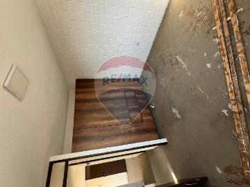 Edificio de 4 pisos | canje | 3d | 3 Dormitorios por 1950.00 en Estación Central