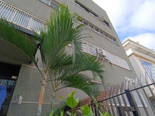 Edificio de uso Industrial en Venta Urbanización La Urbina