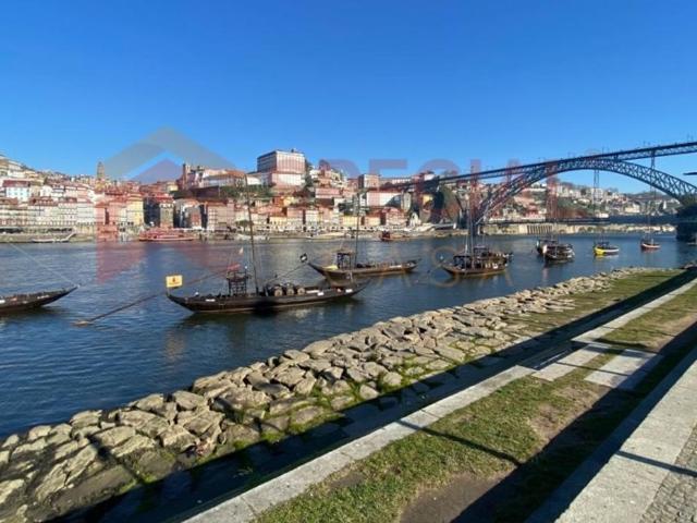 Edifício de alto padrão à venda imóvel de alto padrão Vila Nova de Gaia, Porto
