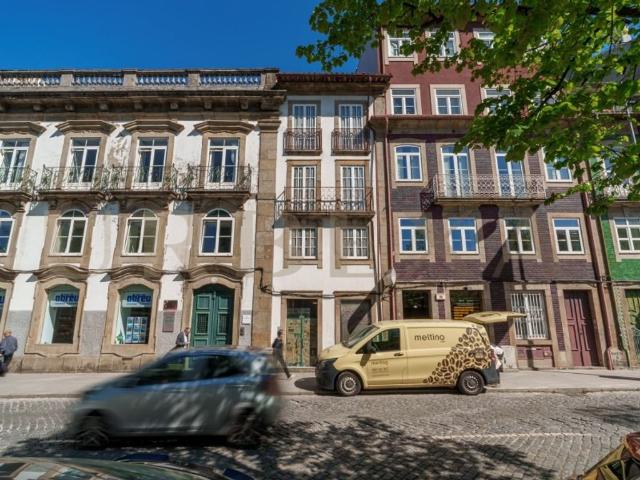 Edifício de alto padrão à venda imóvel de alto padrão Braga, Portugal