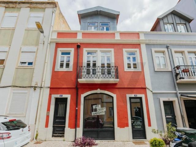 Edifício de alto padrão à venda imóvel de alto padrão Lisboa, Portugal