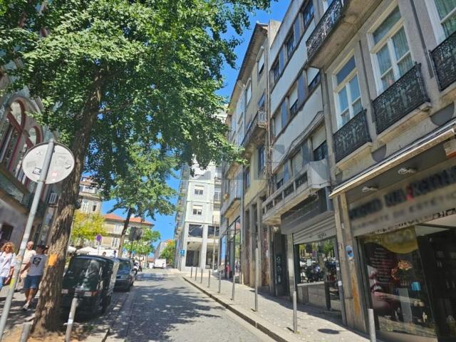 Edifício de alto padrão à venda imóvel de alto padrão Porto, Portugal