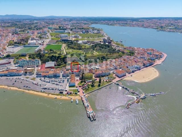 Edifício de alto padrão à venda imóvel de alto padrão Seixal, Setúbal