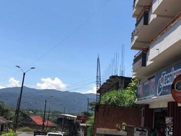Edificio de Departamentos de Venta en Macas Via al Puyo