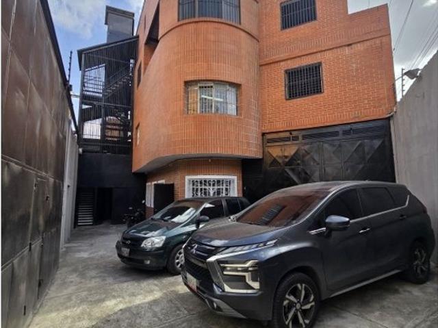 Edificio de lujo en venta Nueva Caracas, Distrito Capital