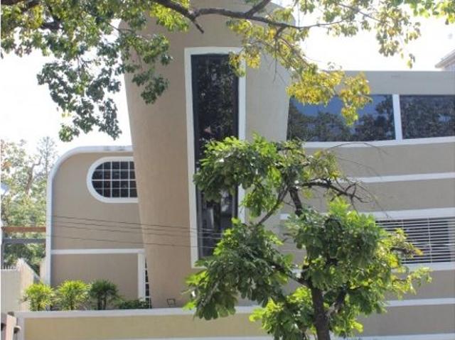 Edificio de lujo en venta Nueva Caracas, Venezuela