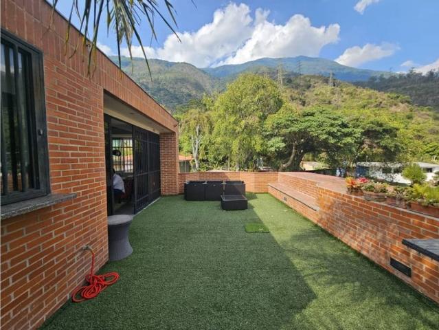 Edificio de lujo en venta Nueva Caracas, Venezuela