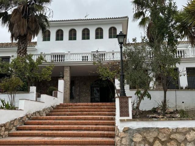 Edificio de lujo en venta Colmenar, Andalucía