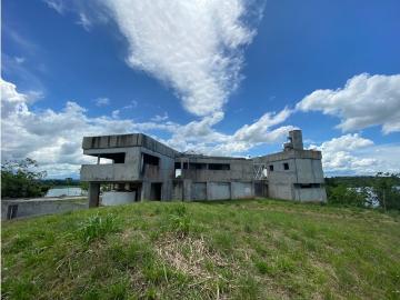 Edificio de lujo en venta La Chorrera, Panamá 131209 LuxuryEstate. Com