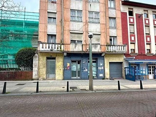 Edificio de lujo en venta Torrelavega, España