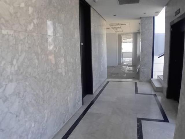 EDIFICIO DE OFICINAS EN VENTA C/ NAVALUENGA,1. LAS ROZAS