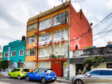 ¡Excelente Inversión! Edificio de Productos en Venta en Clavería, Maravatío