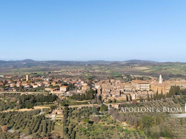 Edificio del 1800 con giardino, vicino al centro Pienza 164m² Pienza