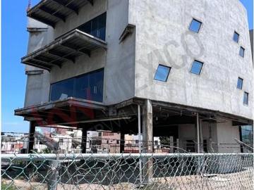 Edificio diseñado para Corporativo, oficinas de alto nivel, clínica médica, universidad u otras aplicaciones en Tampico Tamps