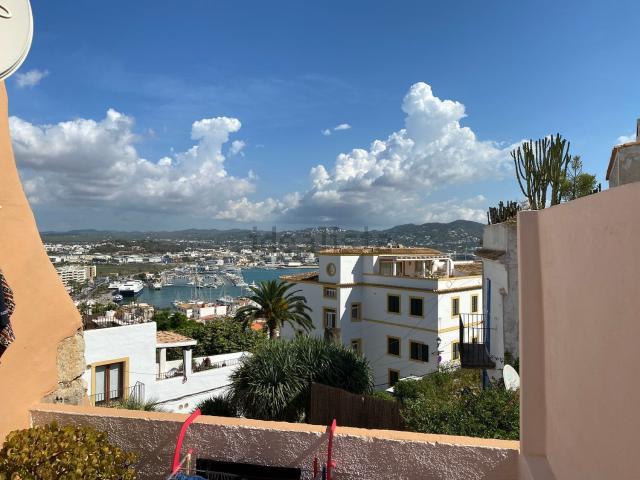 Edificio, Eivissa