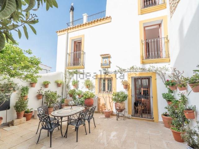 Edificio, Eivissa