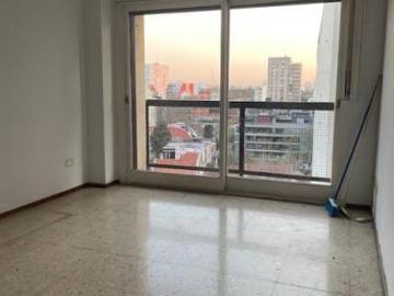 EDIFICIO EN TORRE DE 3 AMBIENTES. VISTA ABIERTA, MUY LUMINO