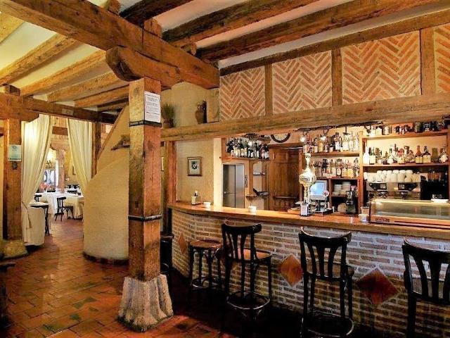 Edificio en venta, Turégano, Segovia