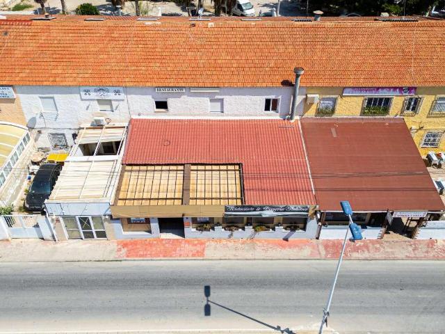 Edificio en venta en Torrevieja Alicante