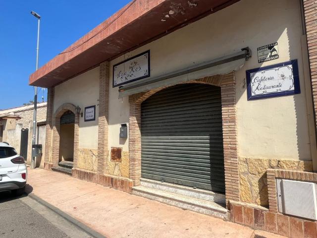 Edificio en venta en Valderrobres Teruel